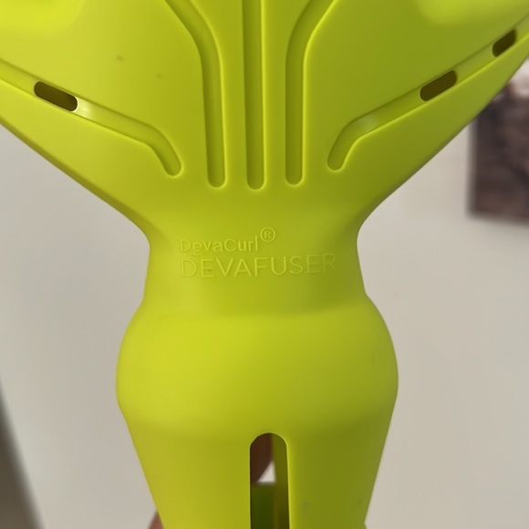 Devacurl devafuser hair diffuser - Picture 3 of 3